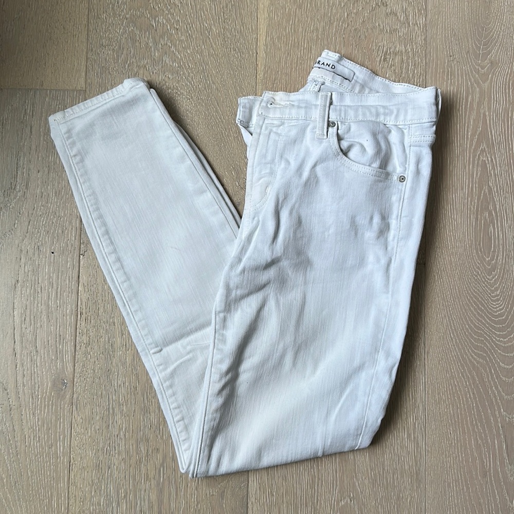 J Brand White Capri Mid Rise size 24